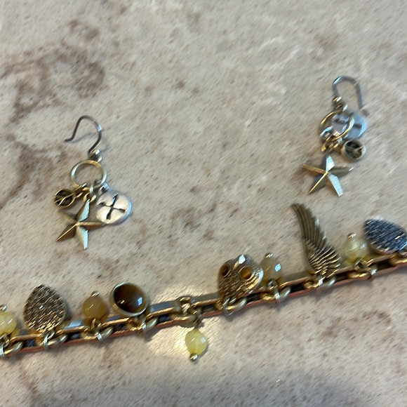 LUCKY BRAND BRACELET AND EARRINGS SET - Picture 2 of 3